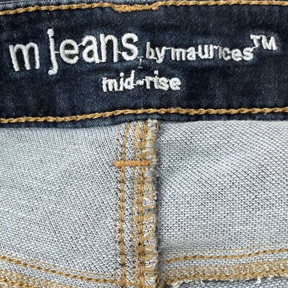 M Jeans by Maurices 18W Reg Stretch Mid Rise Soft Plaid Cuff Skinny Jeans‎ Plus - Picture 4 of 5